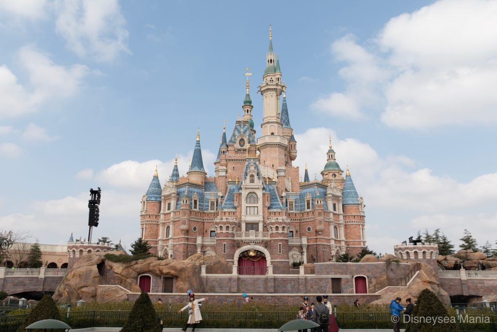 上海ディズニーランドの城（エンチャンテッド・ストーリーブック・キャッスル）の画像