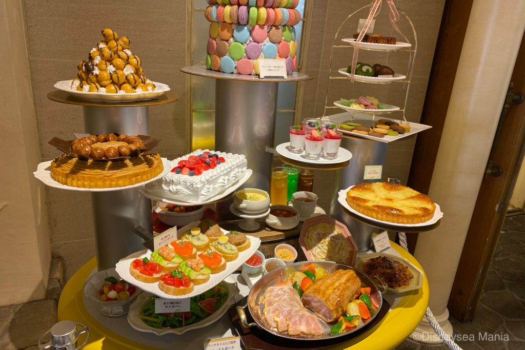 イクスピアリのケーキ食べ放題店サロンドスイーツ（Salon de Sweets）の画像